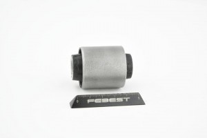 Mitsubishi Lancer 9, Cedia, Outlander, Mirage 95-03 с/блок заднего нижнего попер MAB-087 FEBEST