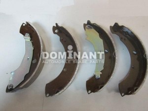 VAG Polo Sedan колодки тормозные задние барабанные только VIN AW6RU06980525A DOMINANT