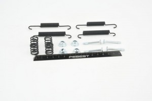 МОНТАЖНЫЙ КОМПЛЕКТ БАРАБАННЫХ КОЛОДОК 1204-IX35R-KIT FEBEST