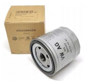 Фильтр масляный AUDI \ VW \ SEAT \ SKODA: 1.0i 11-, 1.2TSI 12-, 1.4TFSI/TSI 12- 04E115561AC VAG