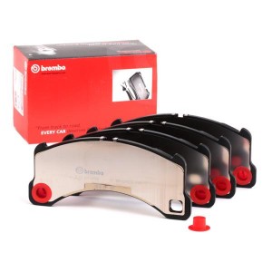 Porsche Macan тормозные колодки передние P65033 BREMBO