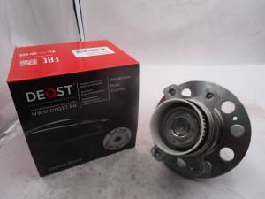 HYUNDAI IX35 10-/KIA SPORTAGE 10- зад. Ступица с подшипником 107044 DEQST
