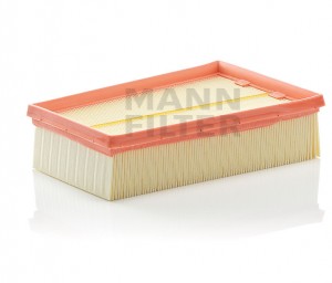 Nissan X-Trail (T31), Qashqai 1.6, 2.0 фильтр воздушный C24332 MANN FILTER